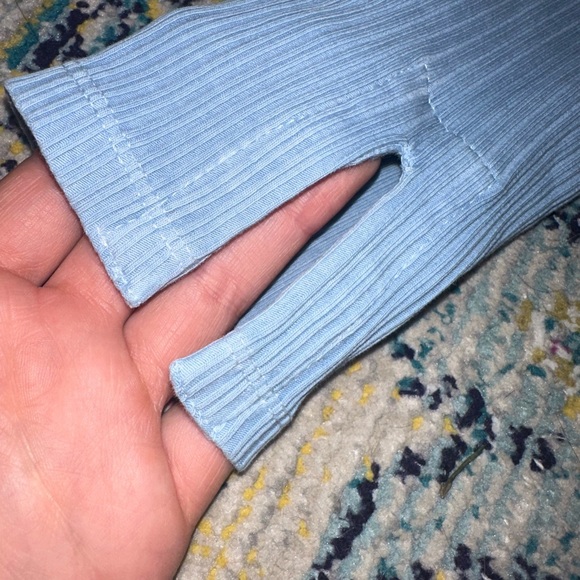 NWOT Anthropologie Pilcro Light Blue Long Sleeve Ribbed Top - Picture 4 of 5